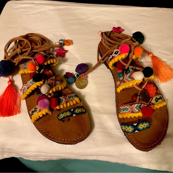Elina Linardaki (Gladiator Pom Pom) Penny Lane sandals Size 38 GUC - Picture 6 of 12